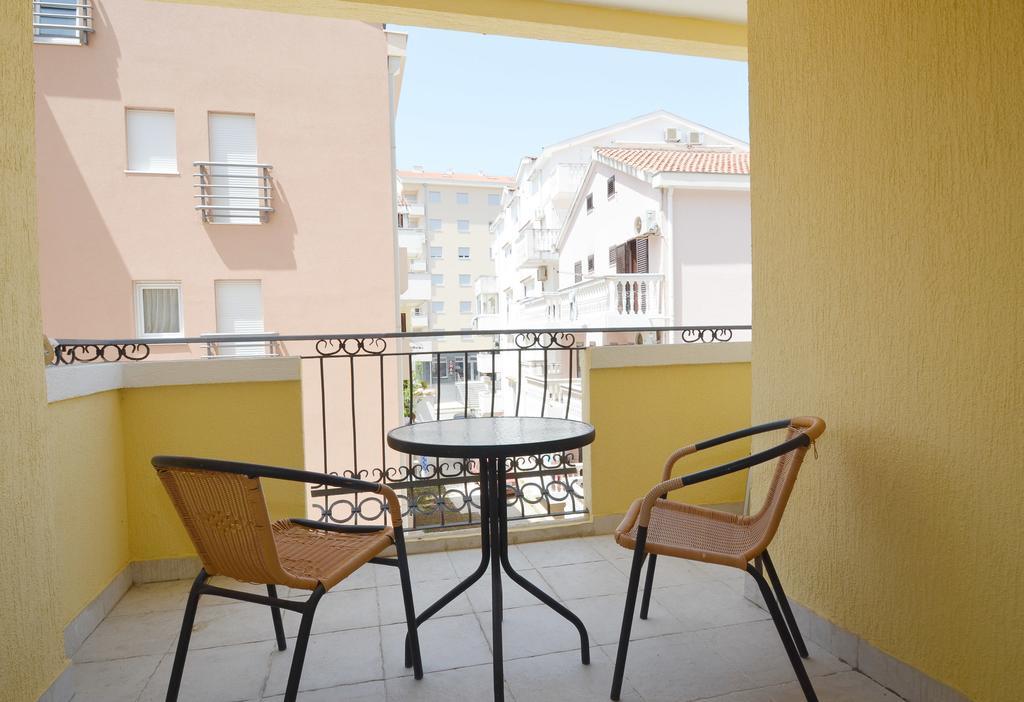 Guest House Villa Iva Budva Buitenkant foto