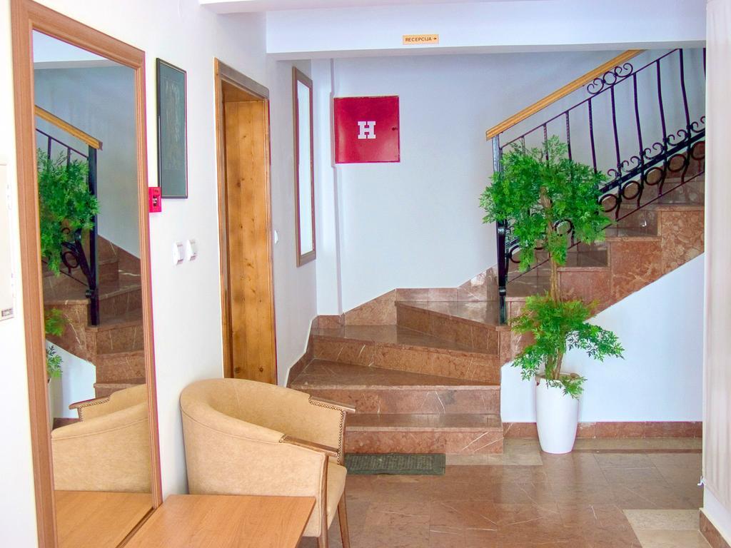 Guest House Villa Iva Budva Buitenkant foto