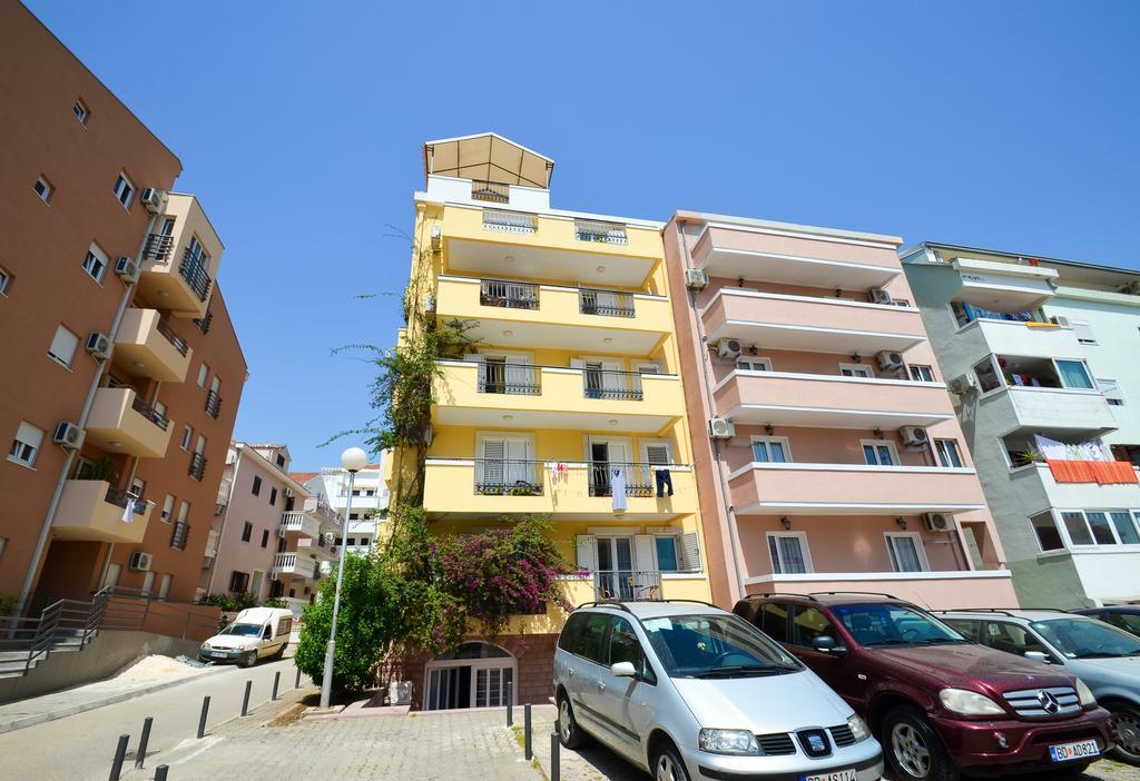 Guest House Villa Iva Budva Buitenkant foto